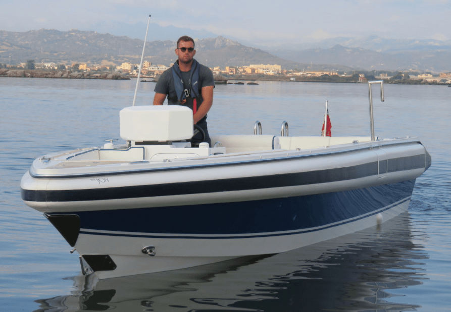 Novurania CHASE 27